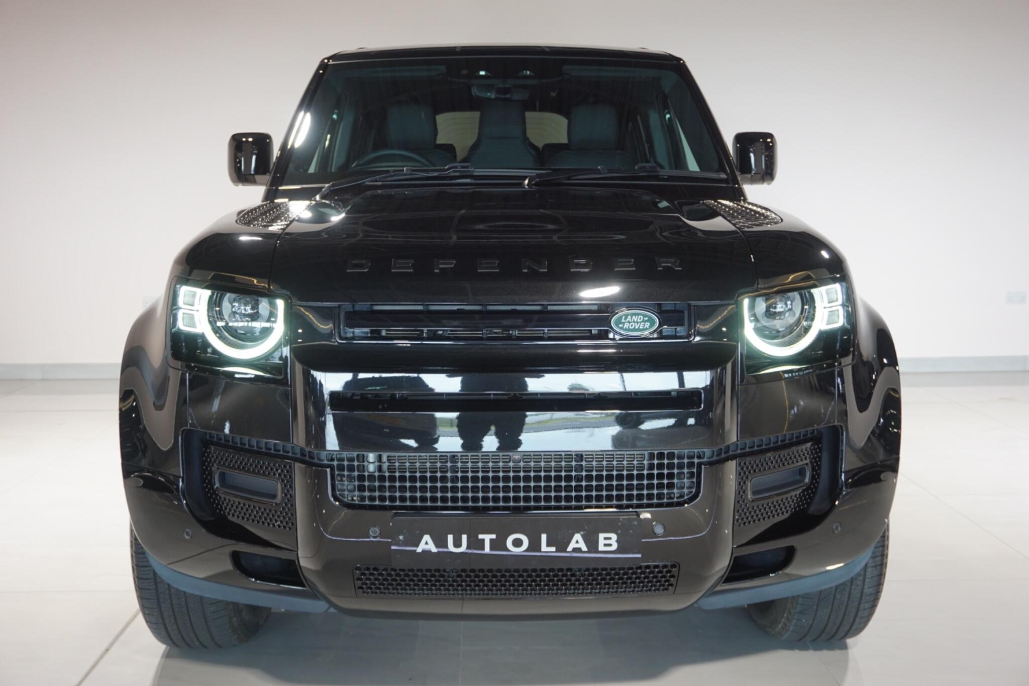 Land Rover Defender 110 3.0 D250 MHEV S Hard Top SUV 5dr Diesel Auto 4WD MWB Euro 6 (s/s) (250 ps)